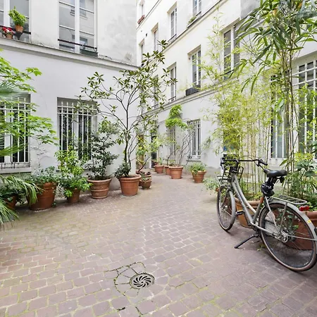 Charming Appt - 1bd-2p - Near Canal Saint Martin Paryż